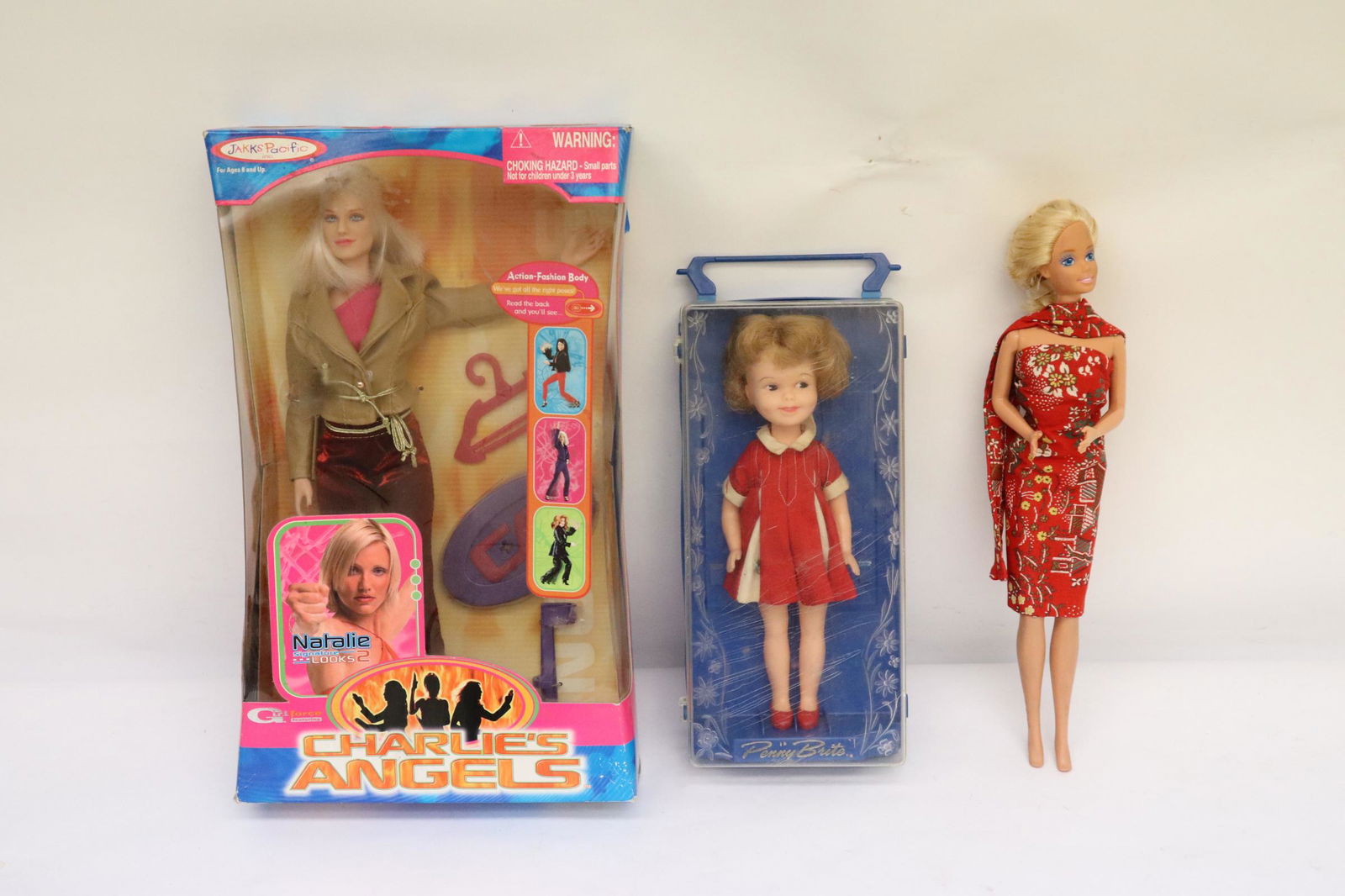 3 vintage dolls (1 of 10)