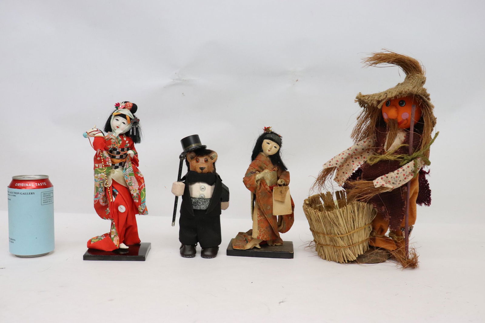 Halloween doll, wood carved bear & 2 Geisha dolls (1 of 9)