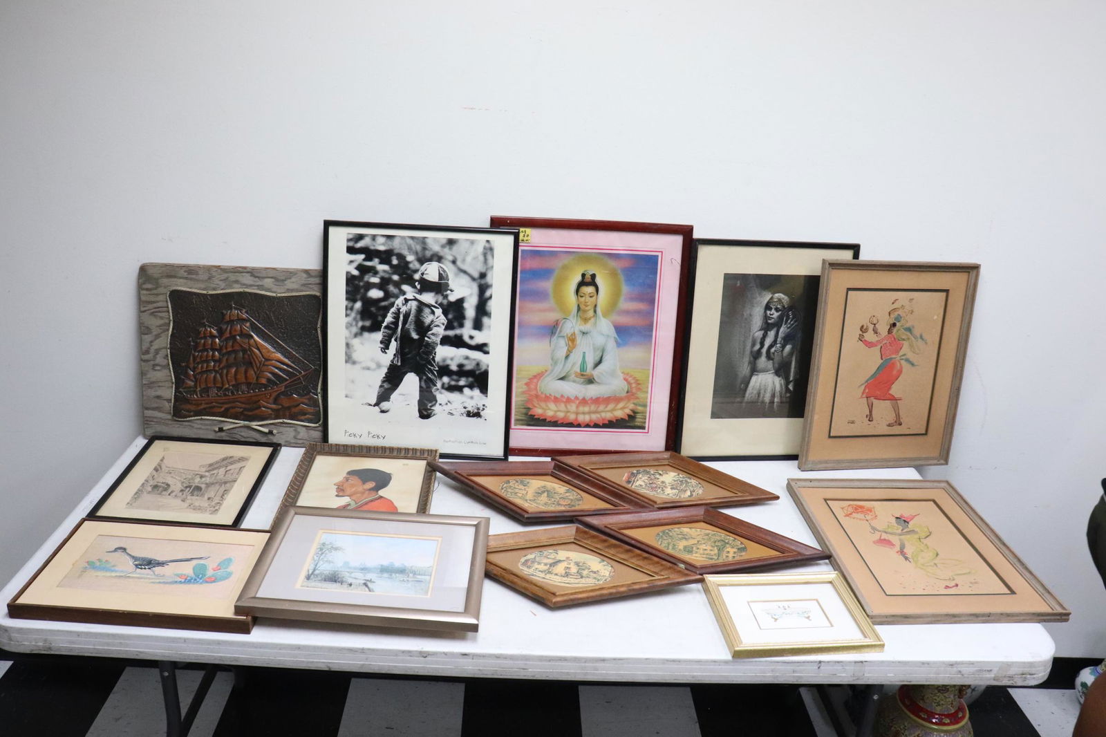 Approx. 15 wall arts (1 of 11)