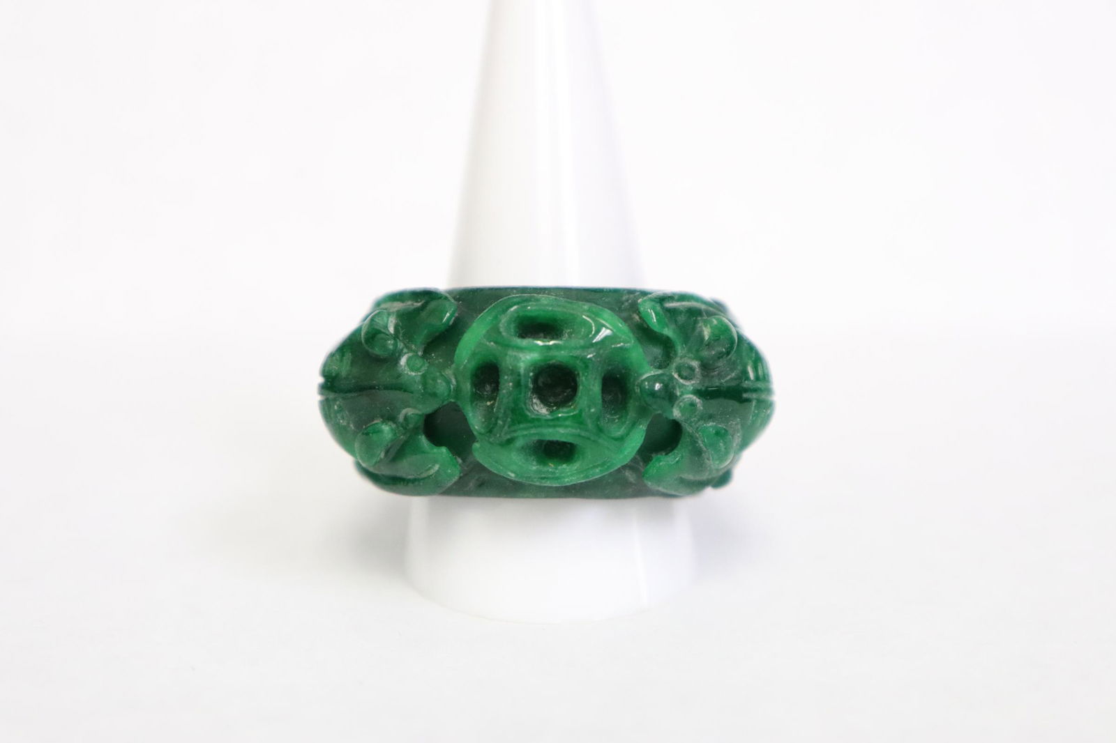 A jadeite like stone carved bangle ring (1 of 9)