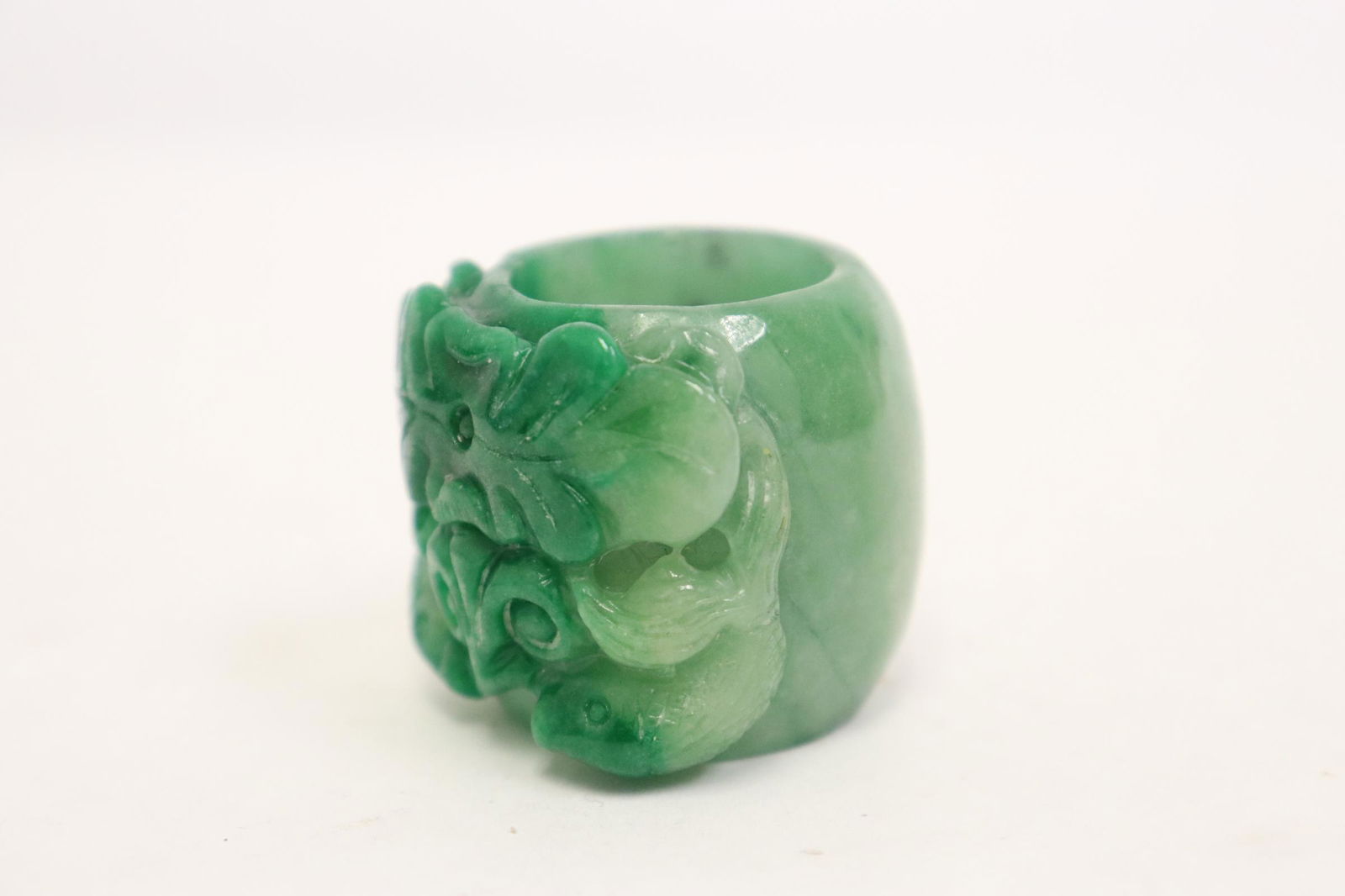 Fine Chinese jadeite like bangle ring (1 of 10)