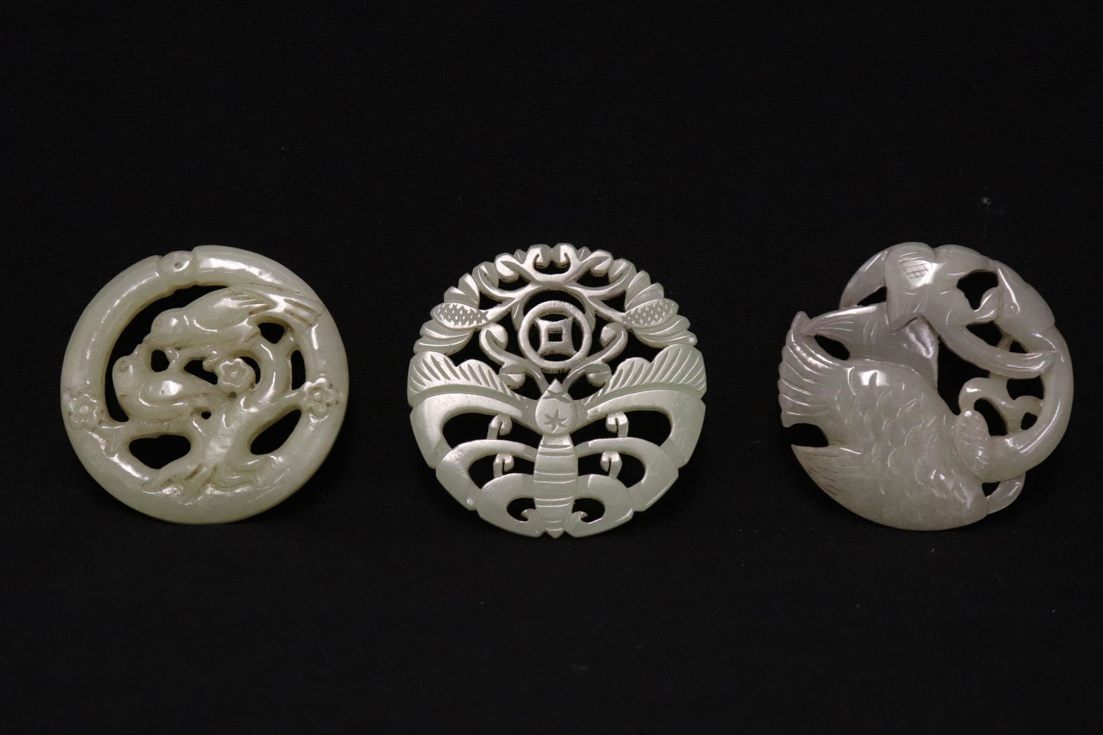 3 Chinese jade carved ornaments (1 of 10)