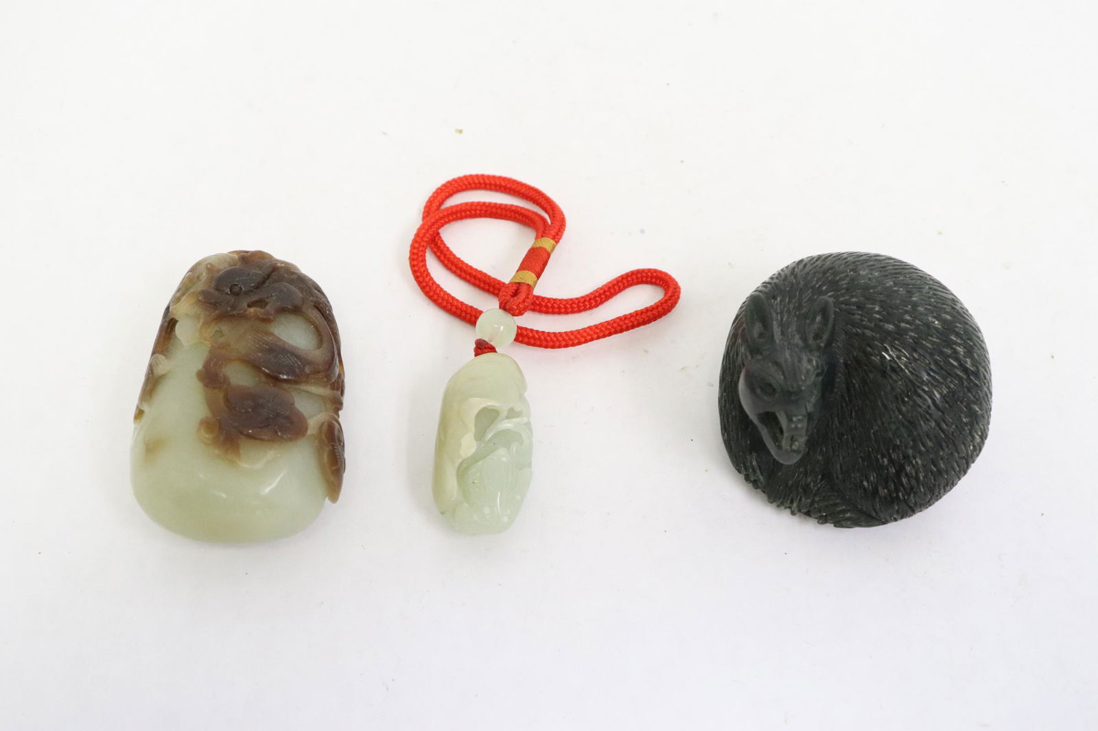 3 Chinese jade like stone ornaments (1 of 12)