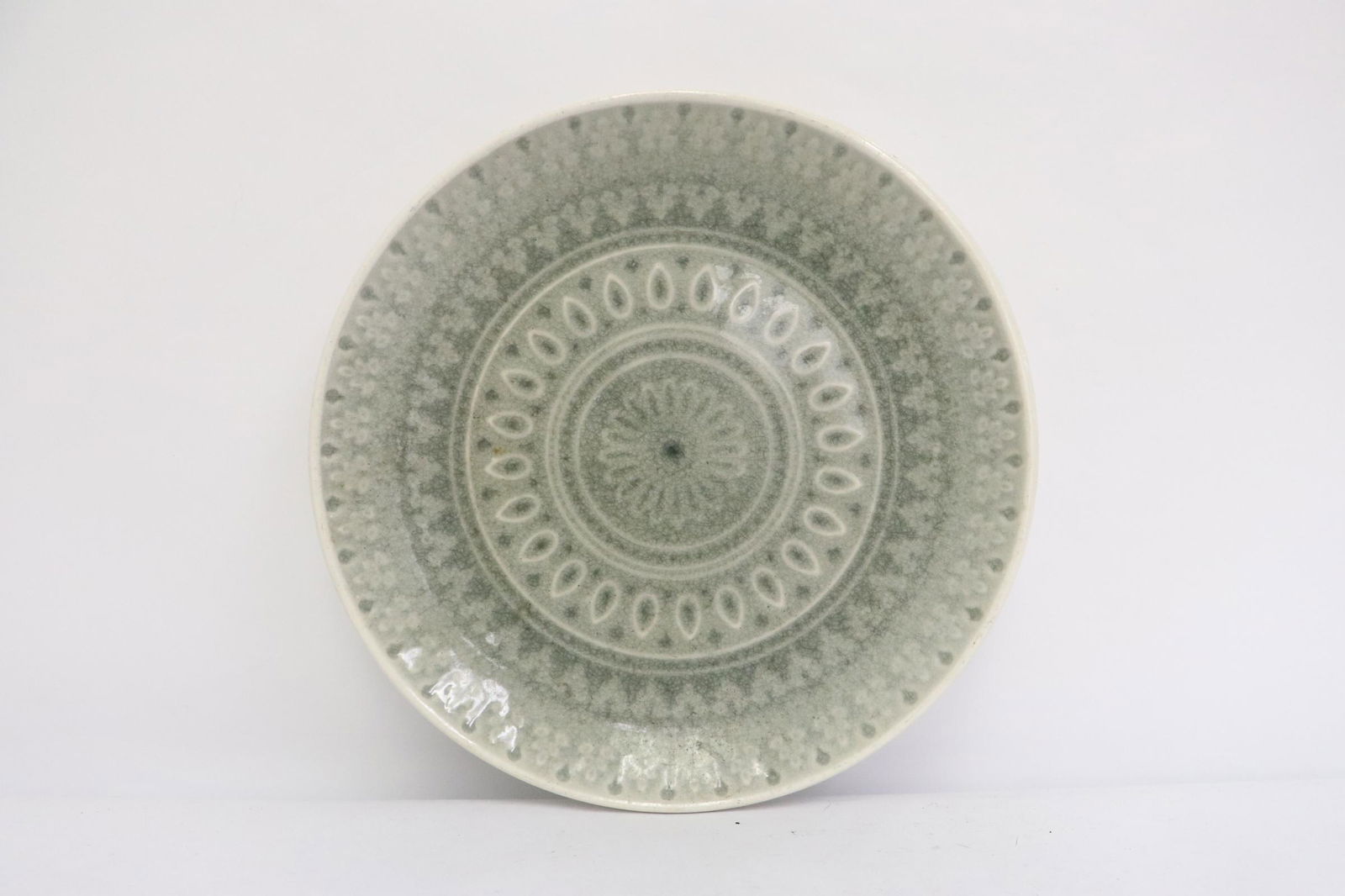 Antique Korean celadon plate (1 of 9)