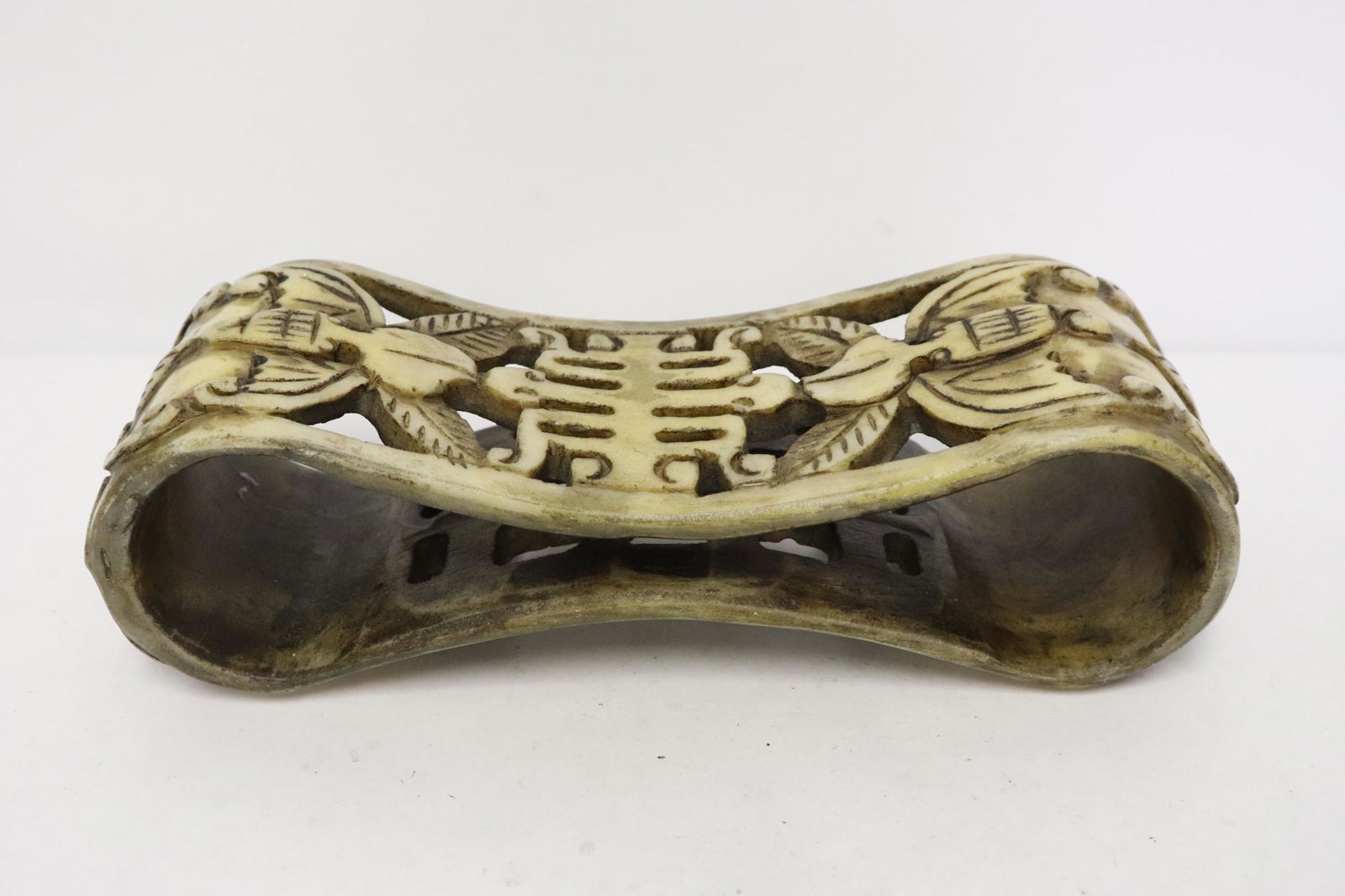 Unusual Chinese jade like stone carved pillow(?) (1 of 10)