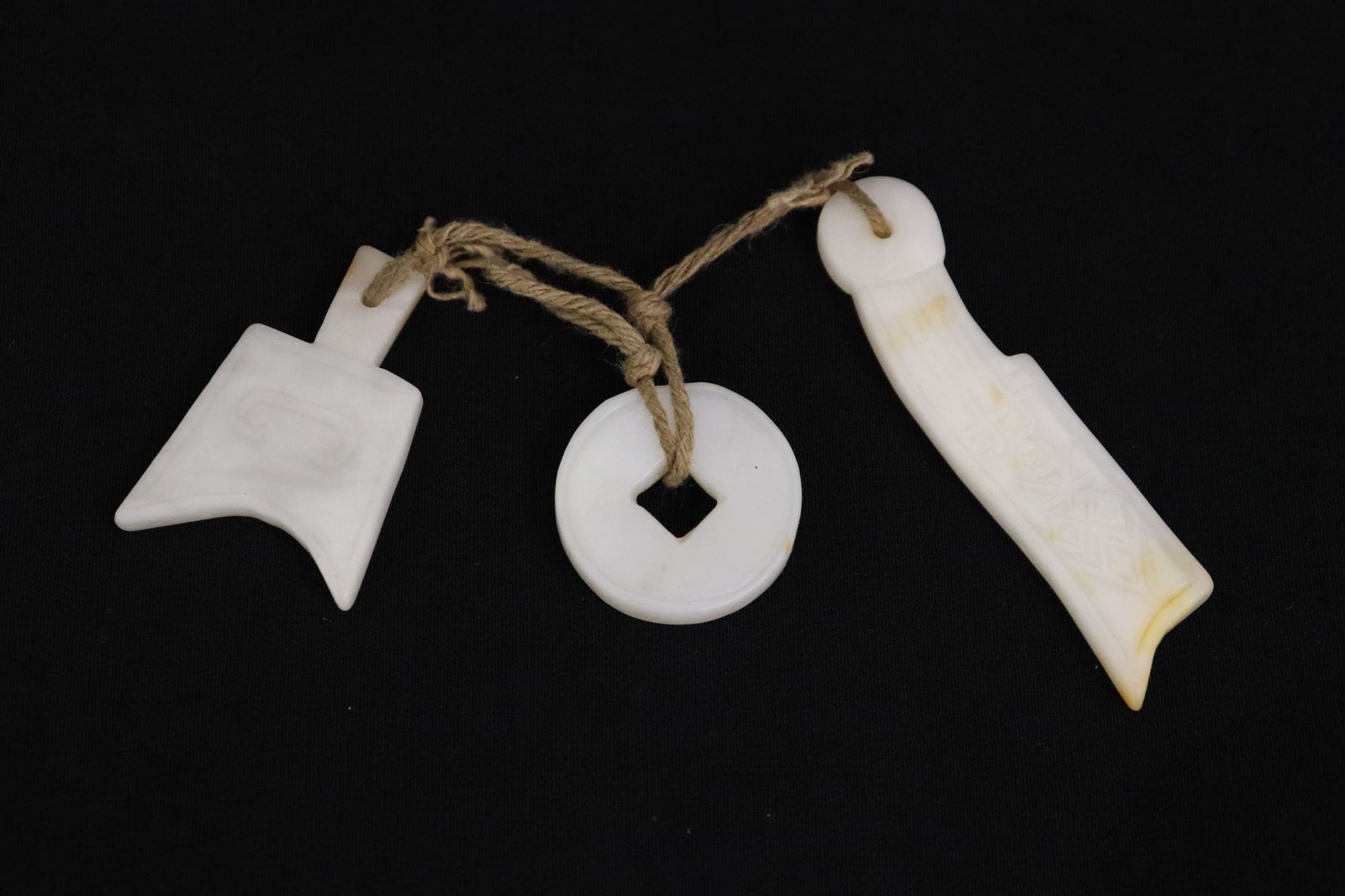 3 Chinese jade carved ornaments on a string (1 of 8)