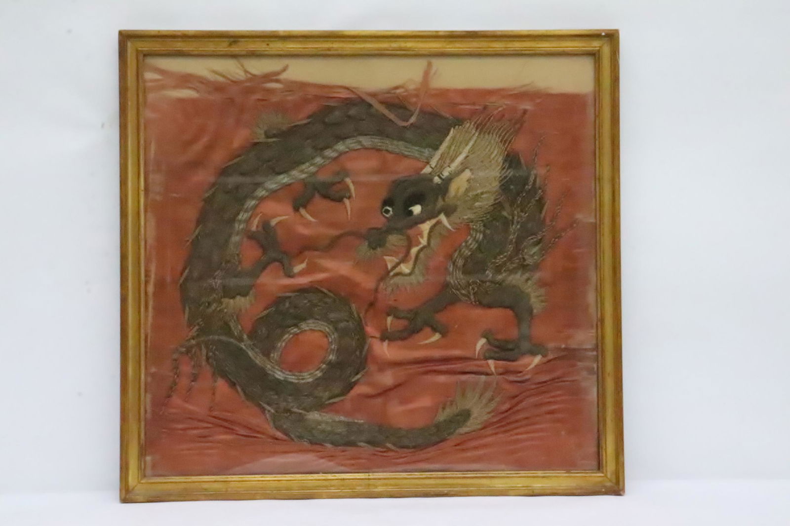 Vintage Chinese embroidery panel (1 of 11)