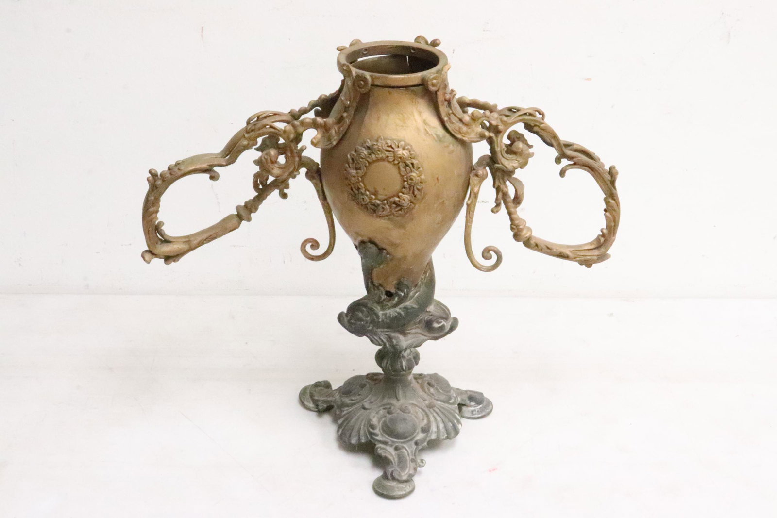 European antique painted metal table ornament: European antique painted metal table ornament. the cover missing, 14"H