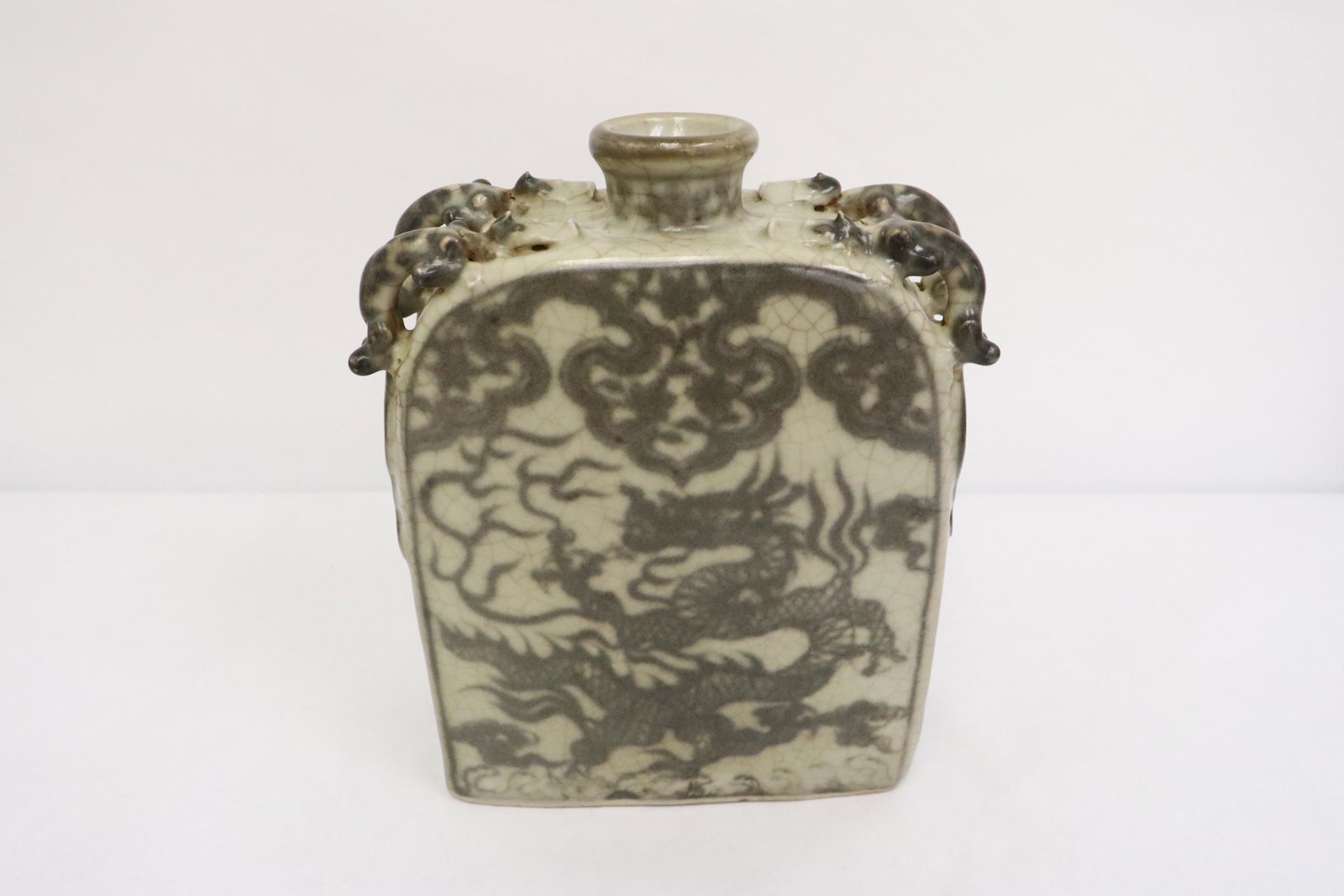 Chinese red and white porcelain flask: Chinese red and white porcelain flask, 9"Hx7.35"x3"