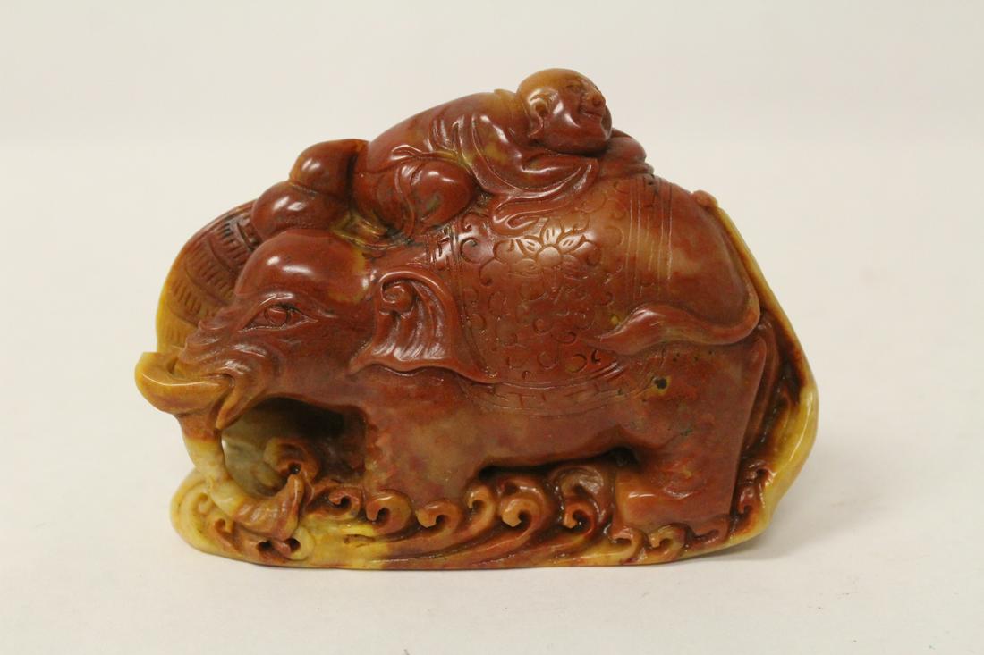 Chinese shoushan stone carved seal (1 of 9)