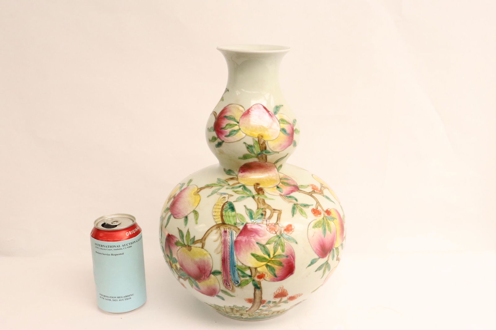 Chinese famille rose gourd shape vase (1 of 9)