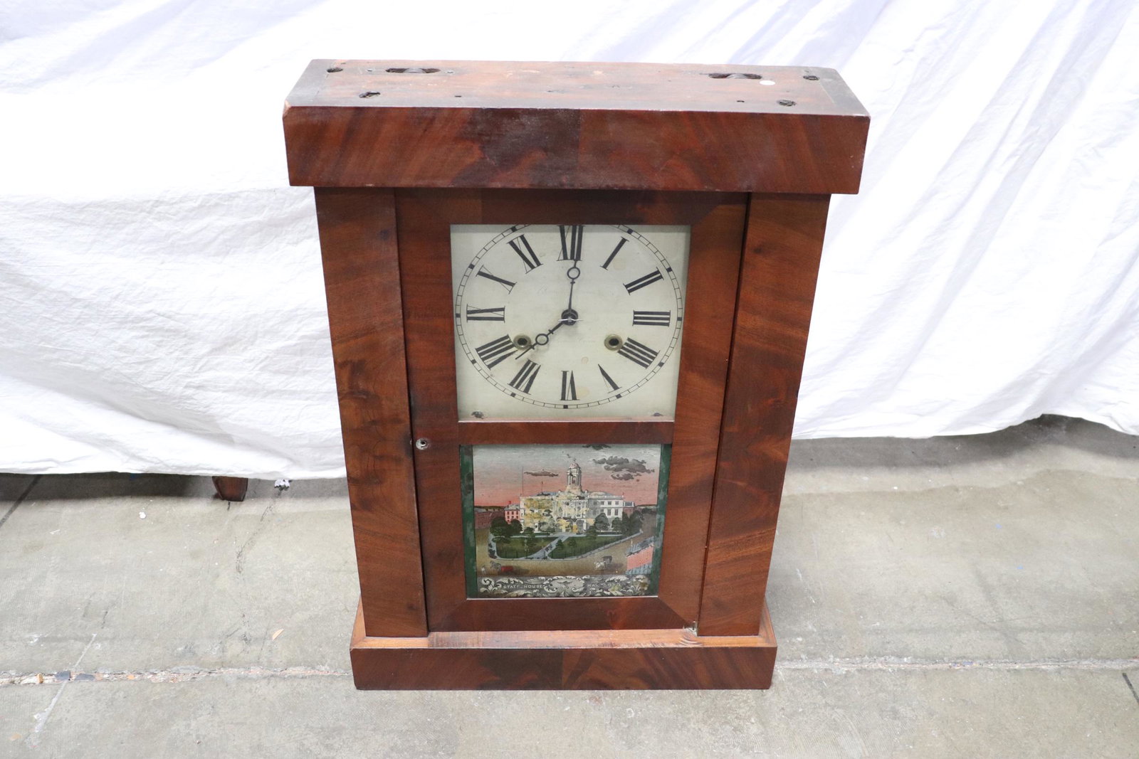 Antique O. G. clock: Antique O. G. clock, 24.65"Hx17.3"x5"
