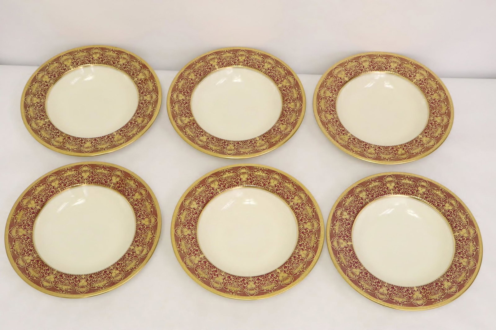 6 beautiful Lenox soup bowls: 6 beautiful Lenox soup bowls, 1.4"Hx9"dia