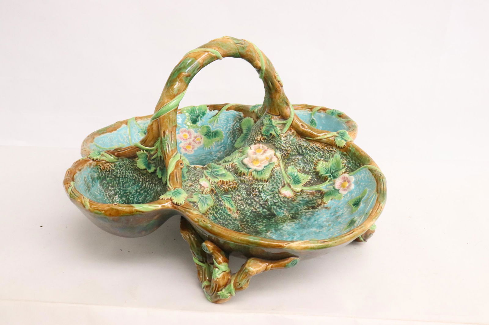 A beautiful antique majolica fruit basket (1 of 10)