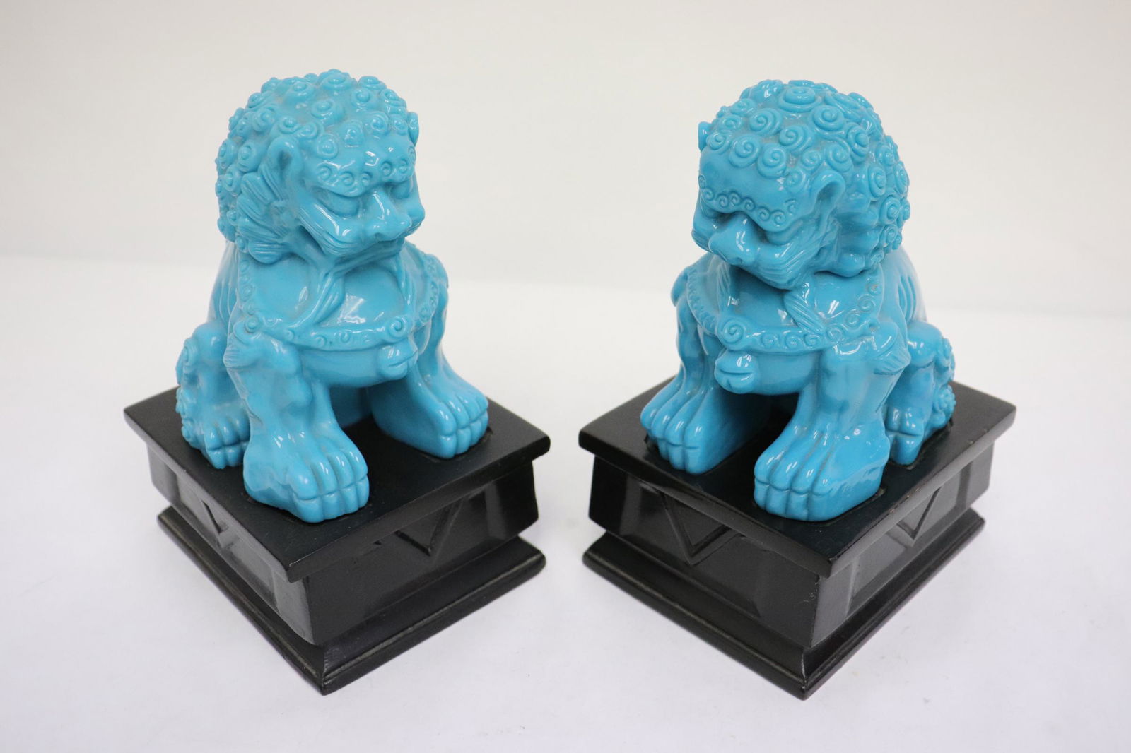 Pair Chinese Peking glass sculpture of fulion, c1890 (1 of 10)