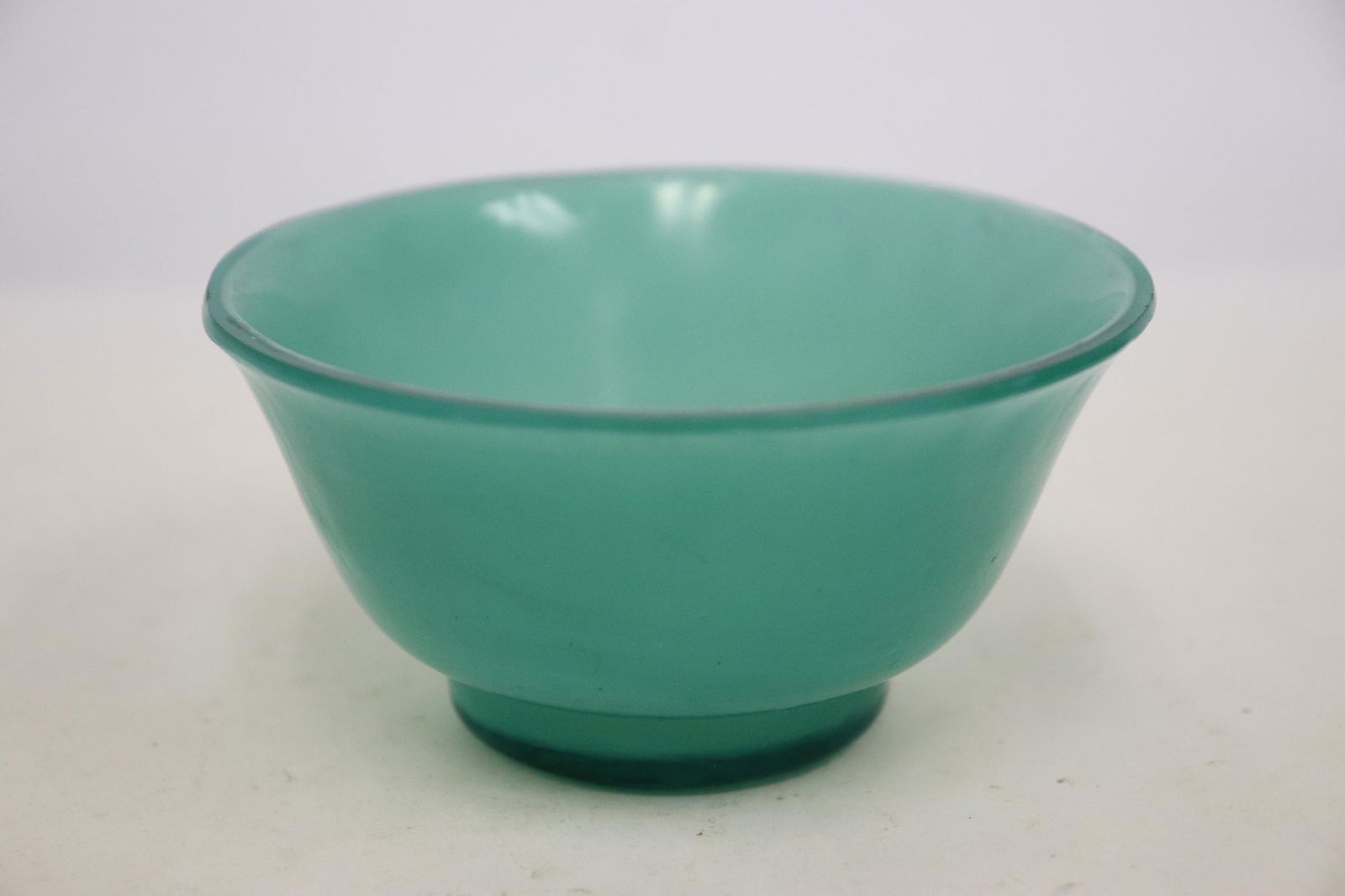 19th c. Peking glass bowl, Guangxu mark & period (1 of 10)