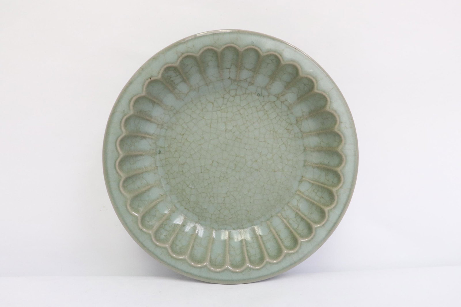 Song style crackleware porcelain brush wash: Song style crackleware porcelain brush wash, 1.6"Hx7.38"dia