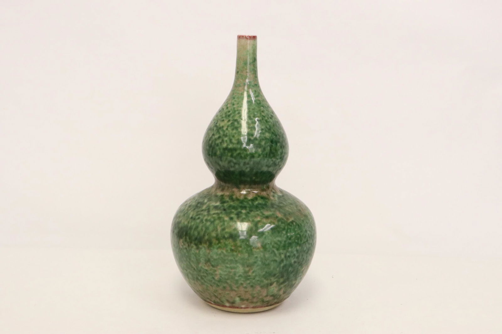 Chinese green glazed gourd shape vase (1 of 10)