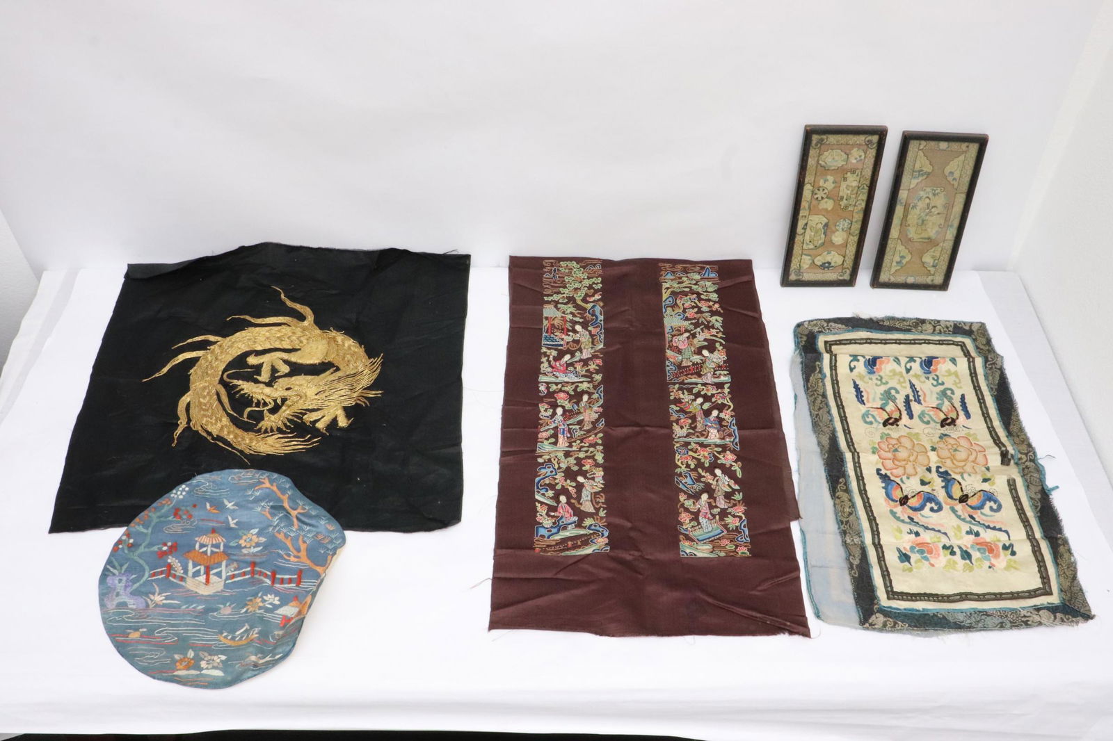 4 embroidery panels, &2 framed embroidery panels (1 of 10)