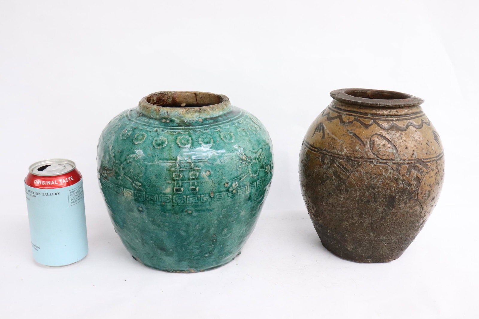 Antique green glazed jar, & a vintage brown glazed jar (1 of 11)