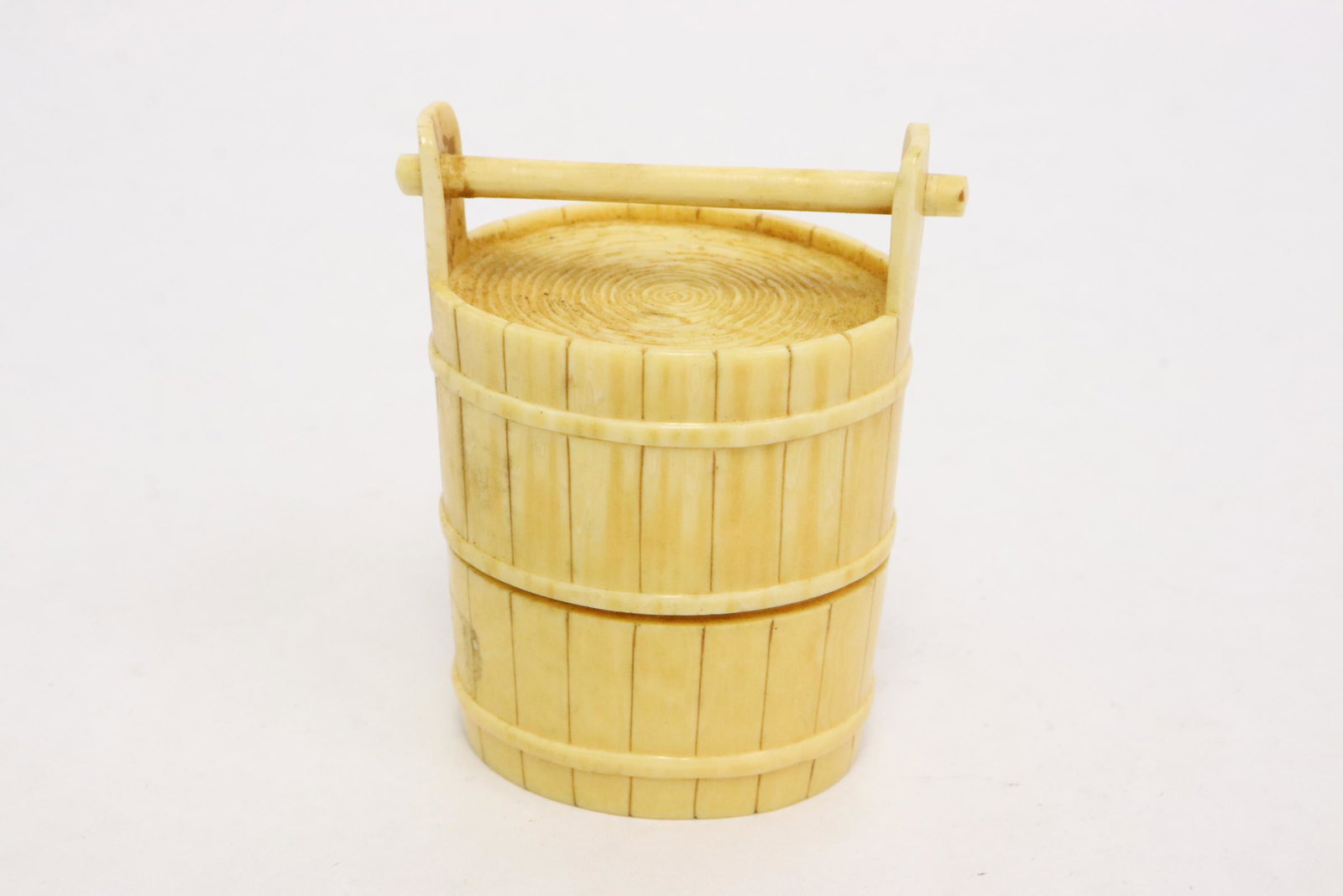Antique Japanese bone carved okimono: Antique Japanese bone carved okimono, 2.45"Hx2.05"x1.5"