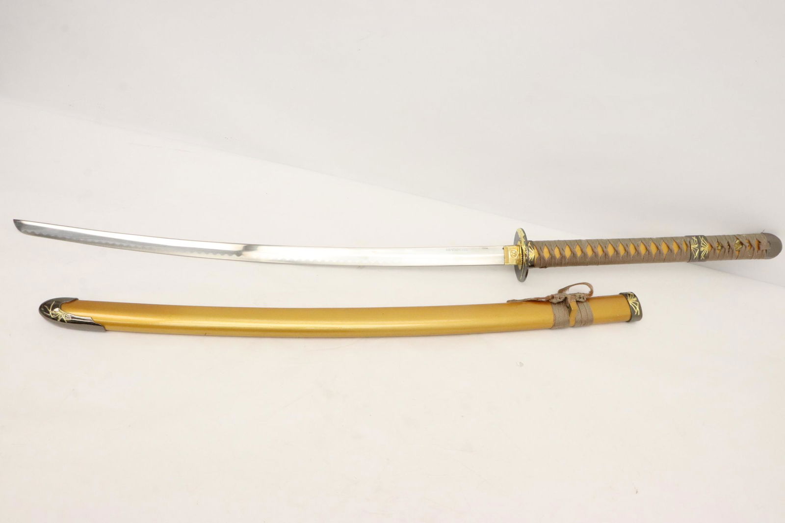 Japanese late 20th c. long samurai double sword (1 of 12)