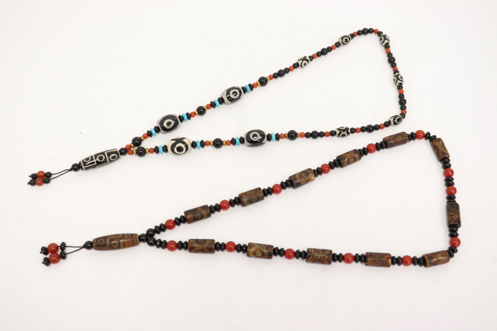 2 Chinese bead necklace (1 of 12)