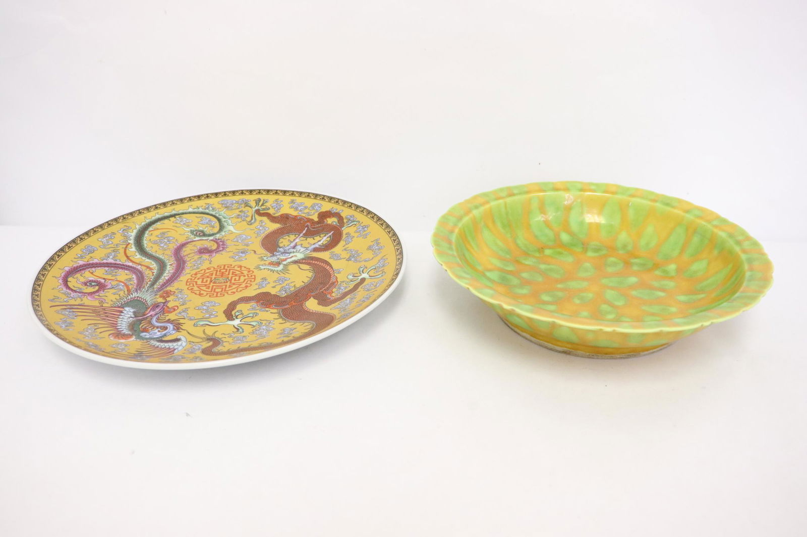 2 porcelain plates (1 of 12)