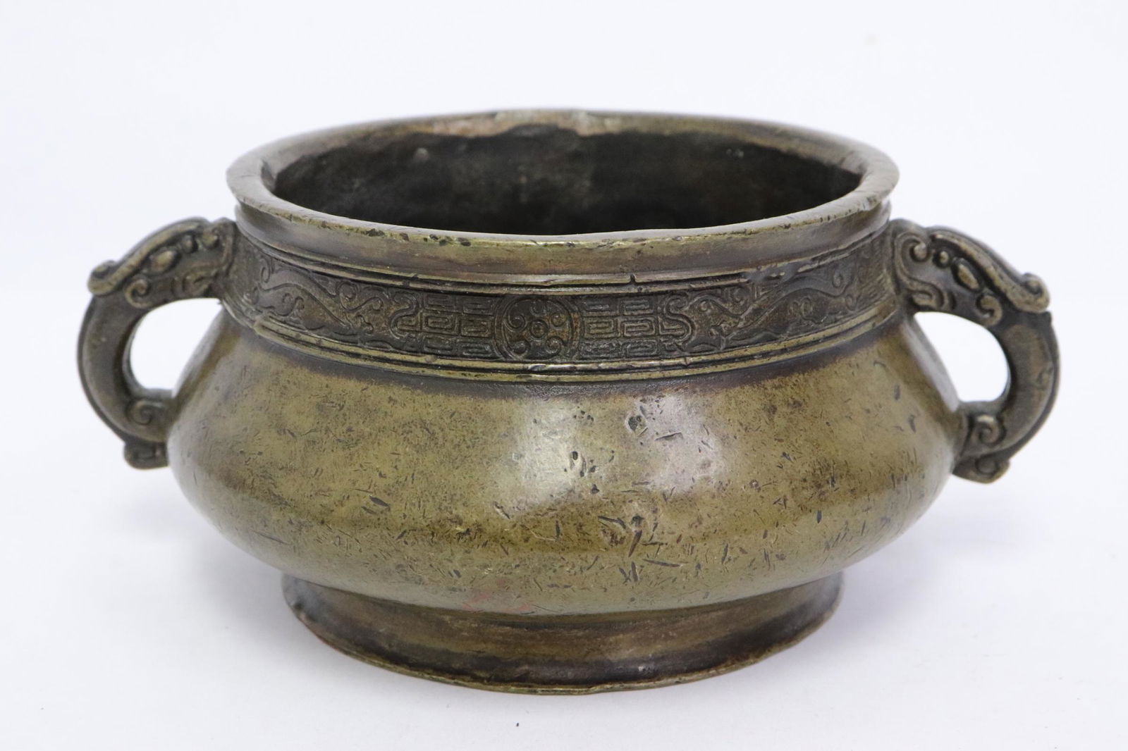 Fine Chinese very heavy antique bronze censer (1 of 9)