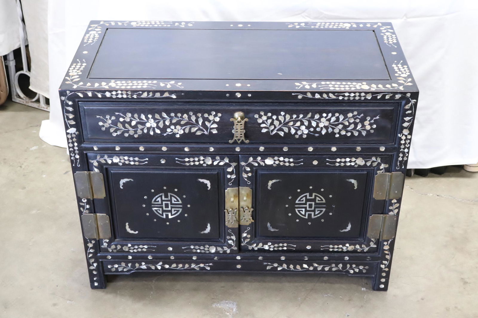 Chinese rosewood 2-door cabinet with MOP inlaid (1 of 10)