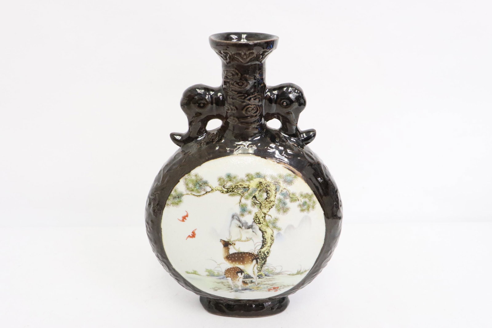 Famille rose porcelain flask: Famille rose porcelain flask, 8.35"Hx5.7"x2.6"