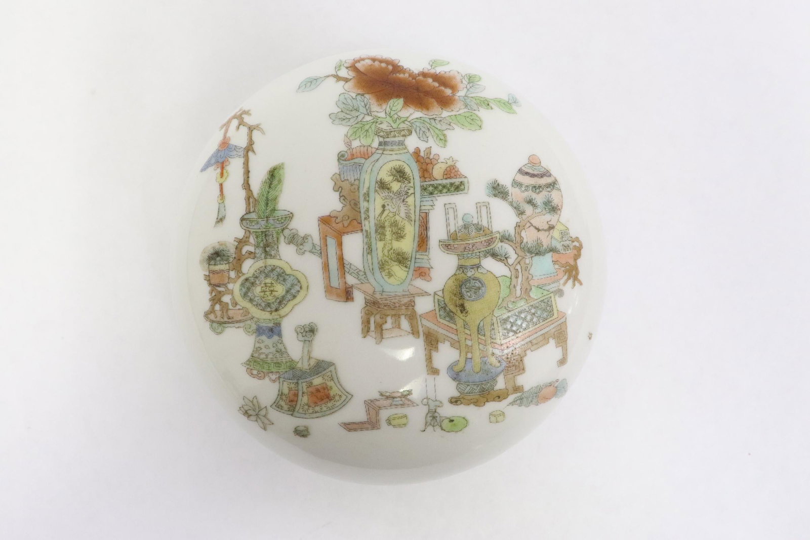 famille rose porcelain covered ink box (1 of 9)