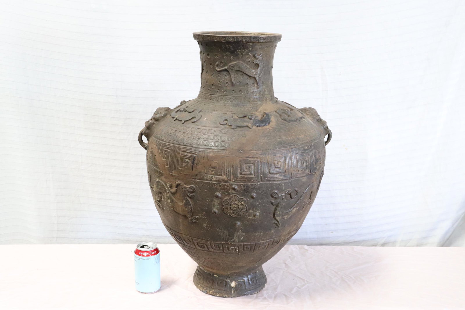 Massive Chinese vintage Han style pottery jar (1 of 13)