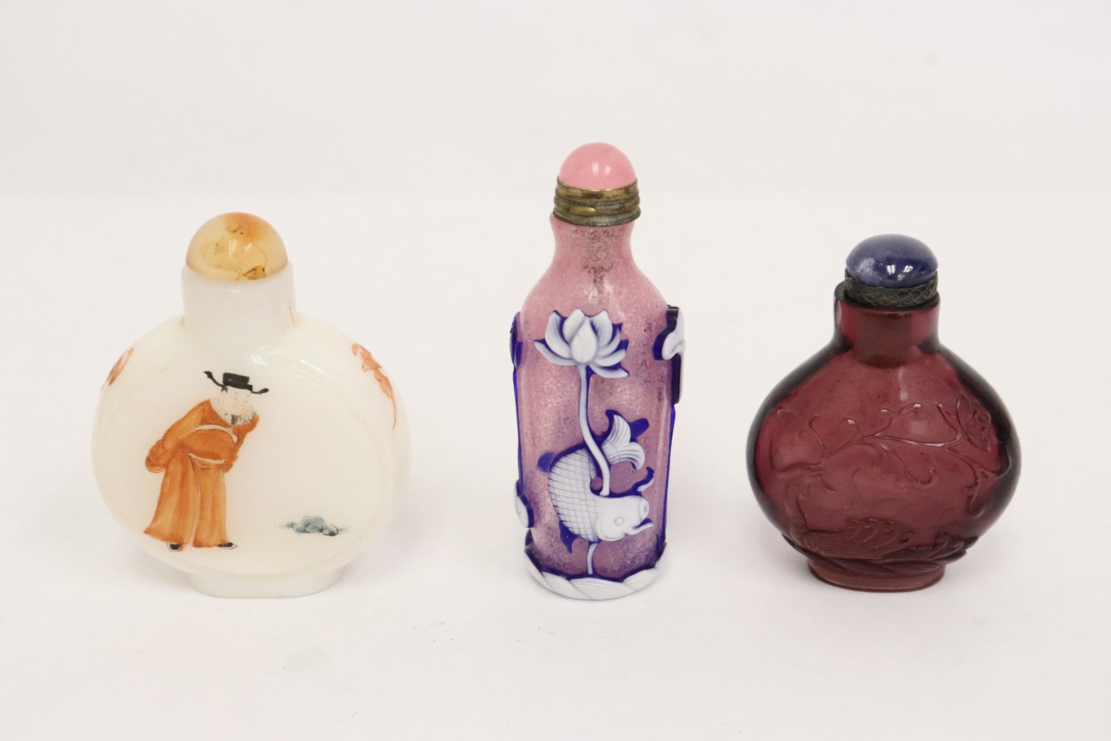 3 vintage Peking glass snuff bottles (1 of 11)