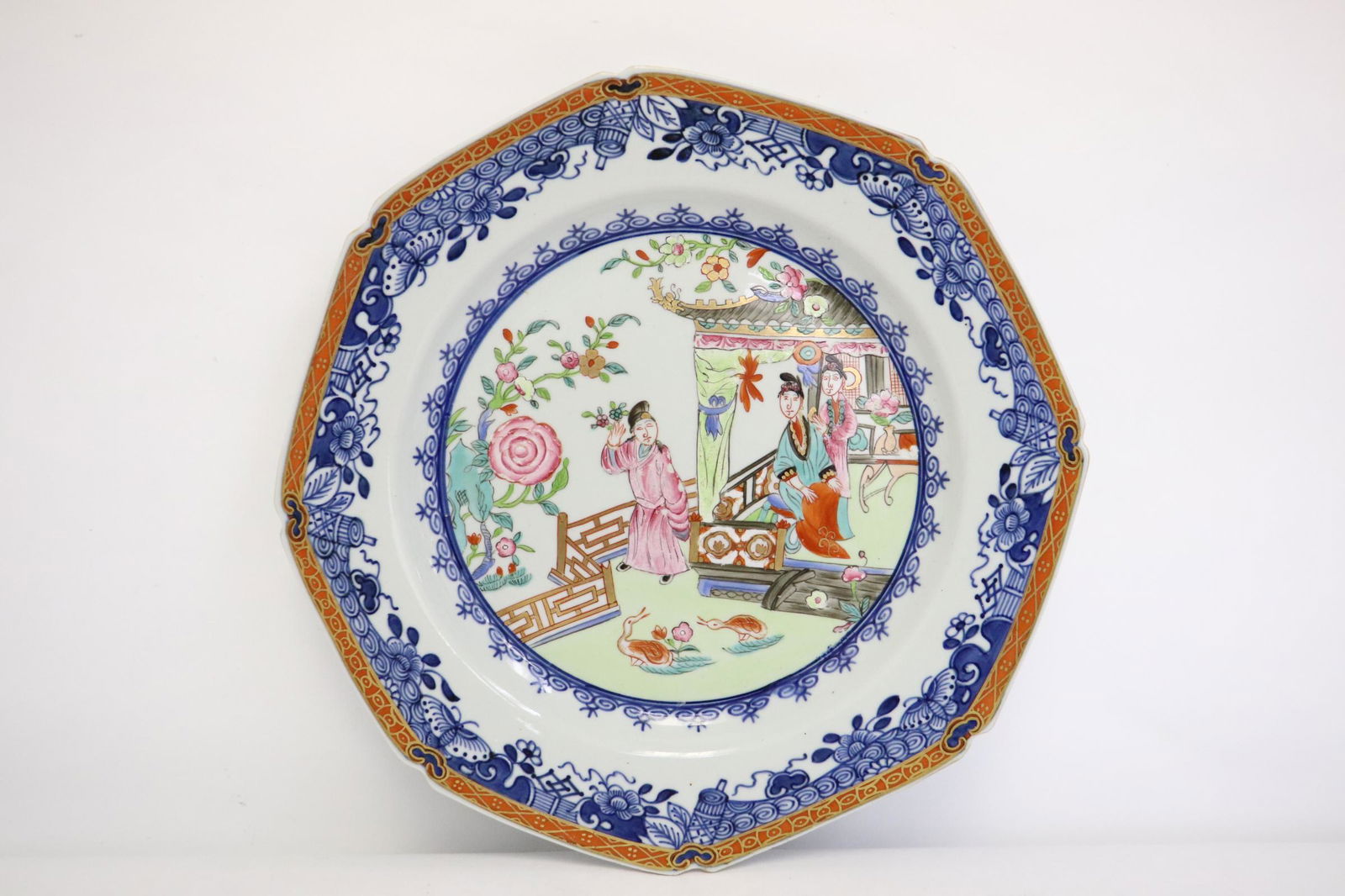Chinese 18th c. porcelain export plate, Qianlong period (1 of 8)