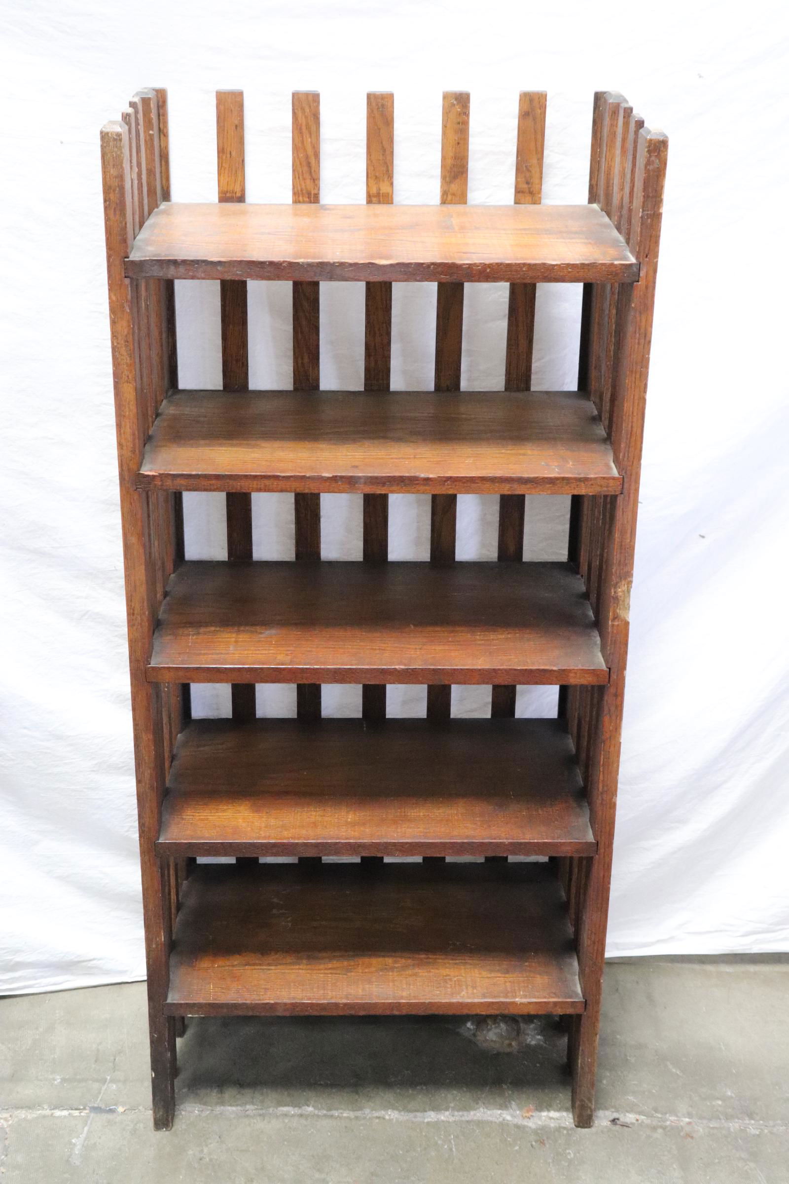 A beautiful arts and crafts Mission style bookcase (1 of 9)