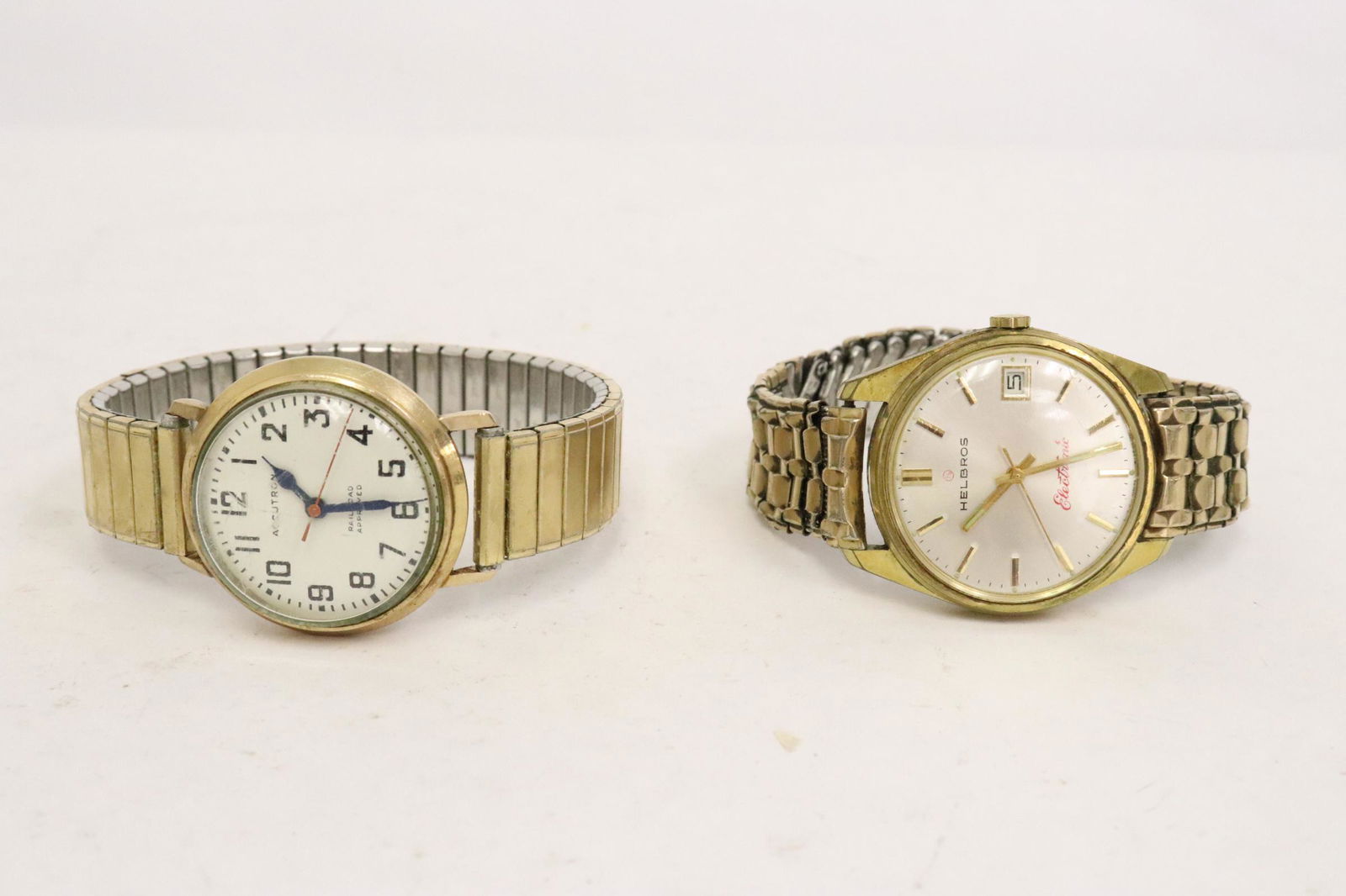 2 vintage electric watches (1 of 10)