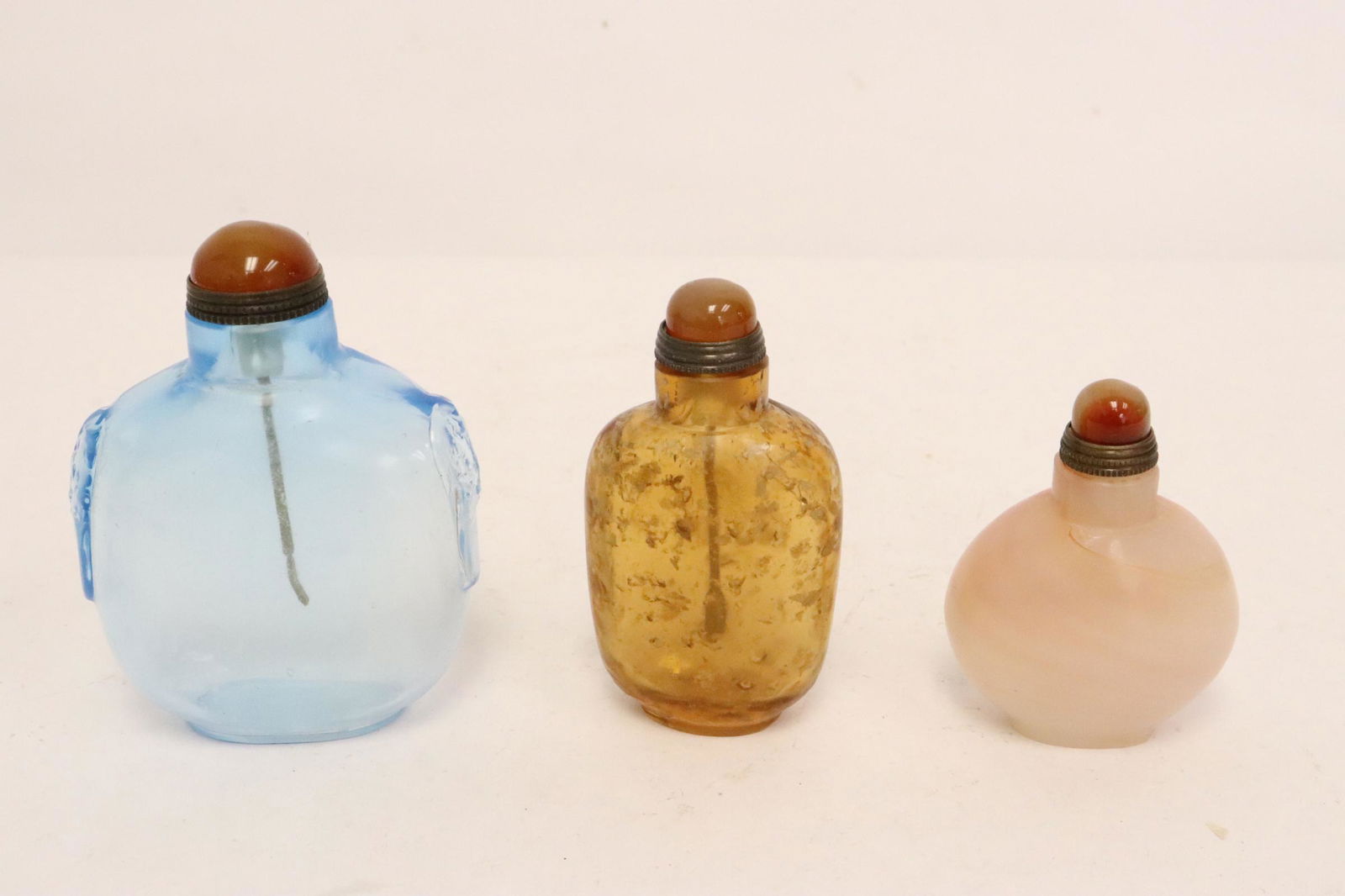 3 Peking glass snuff bottles (1 of 11)