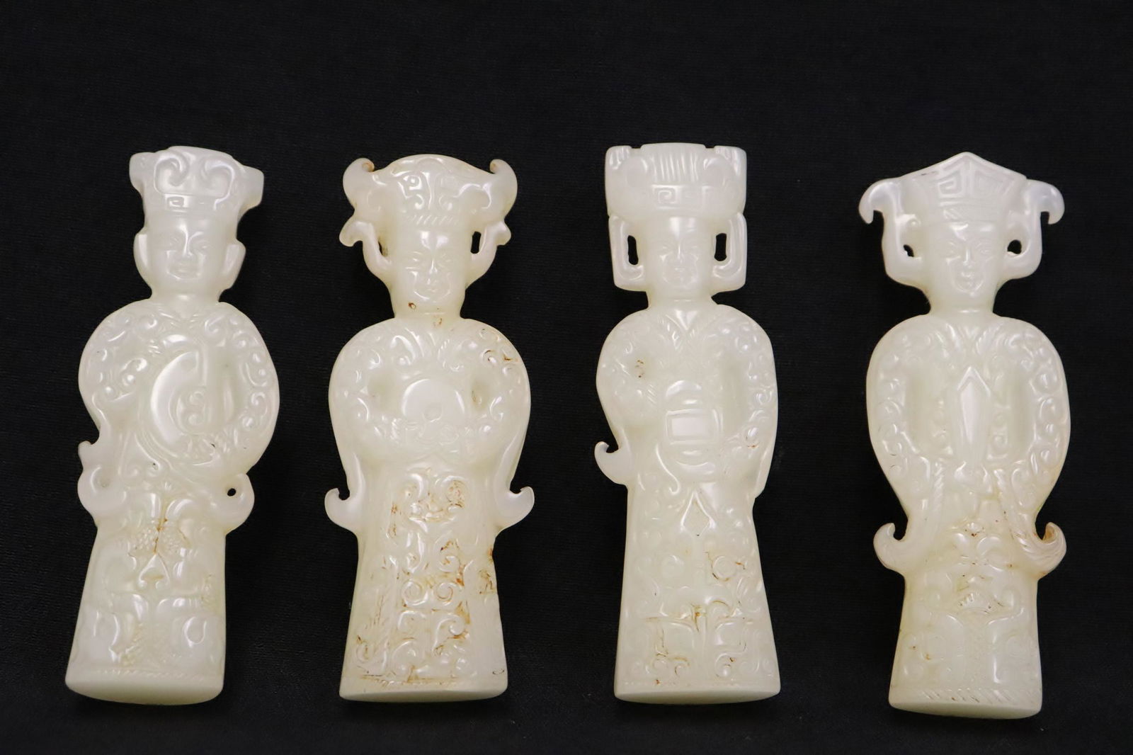 4 Peking glass figures (1 of 9)