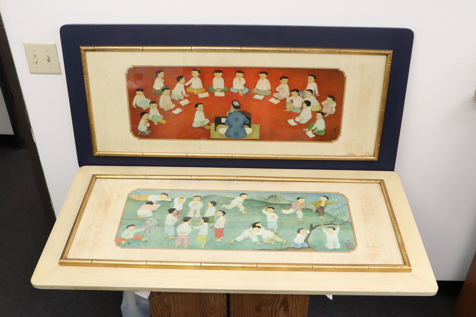 Pair framed Vietnamese prints (1 of 12)