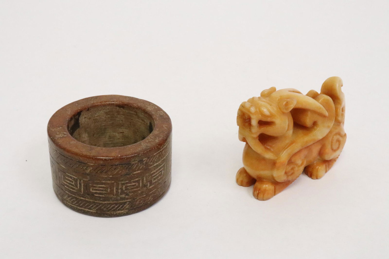 2 Chinese jade like stone carved ornaments (1 of 10)