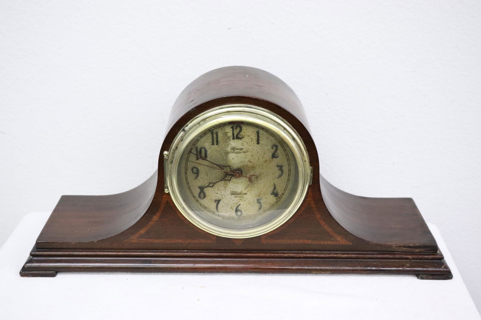 vintage electric table clock by Warren Teletron co. (1 of 10)