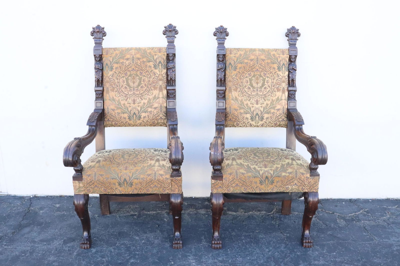 Pair Italian 19th century walnut throne chairs (1 of 11)