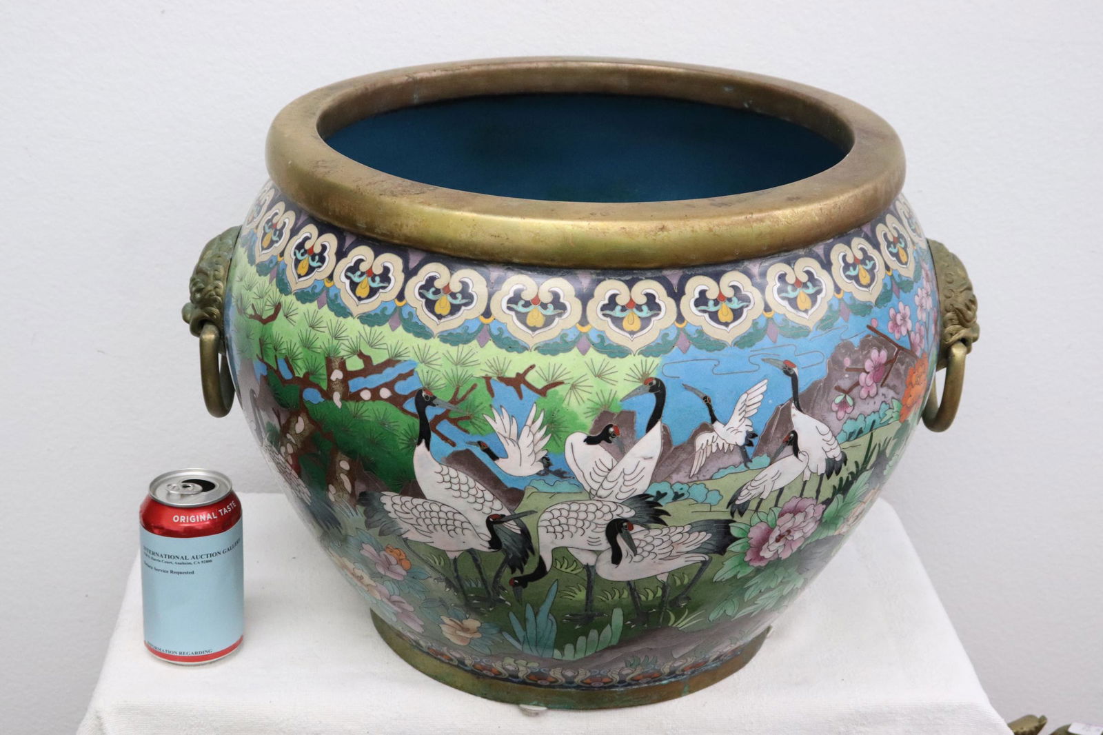 Large Chinese cloisonne planter (1 of 10)