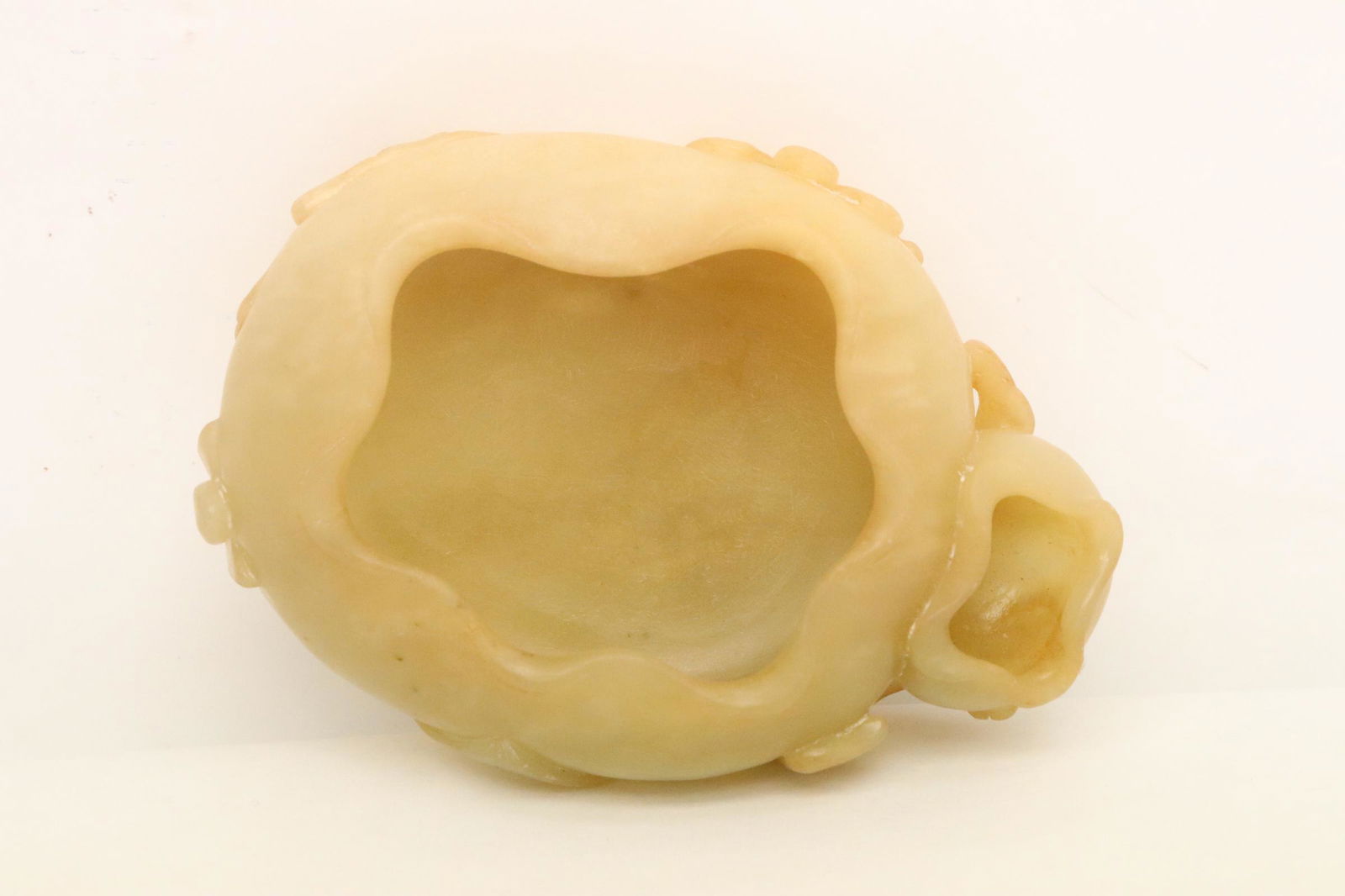 Chinese white jade carved brush wash (1 of 10)