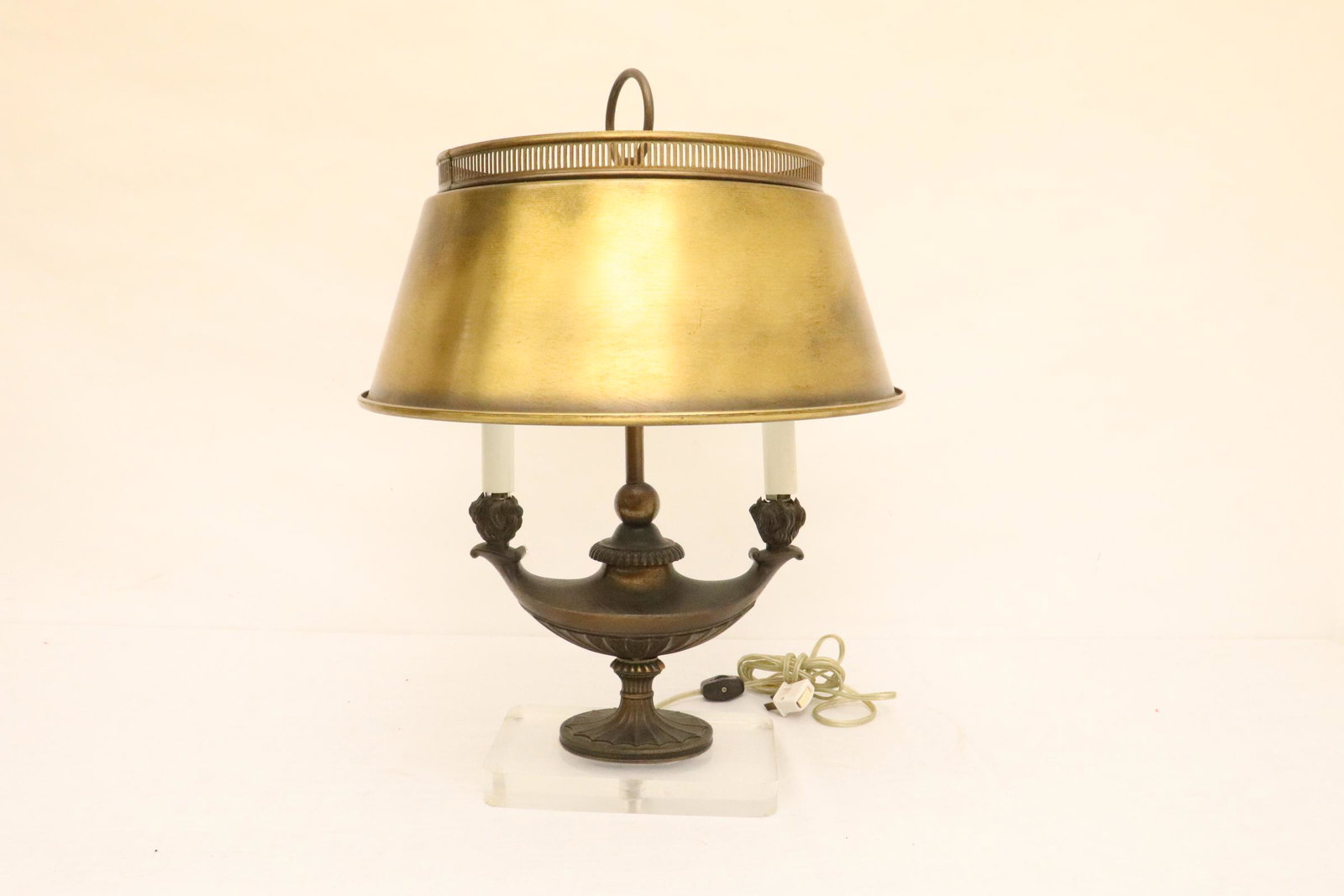 Antique bronze bouillotte lamp w/ metal shade: Antique bronze bouillotte lamp with metal shade and Lucite base, 19"H