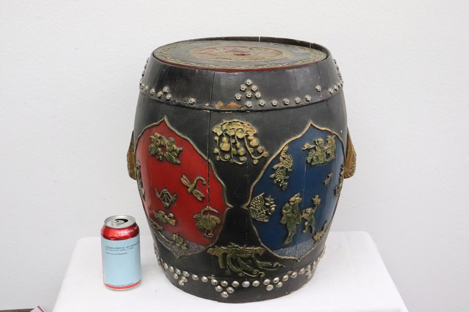 Chinese antique painted drum container: Chinese antique painted drum container, 16"x14.5"dia