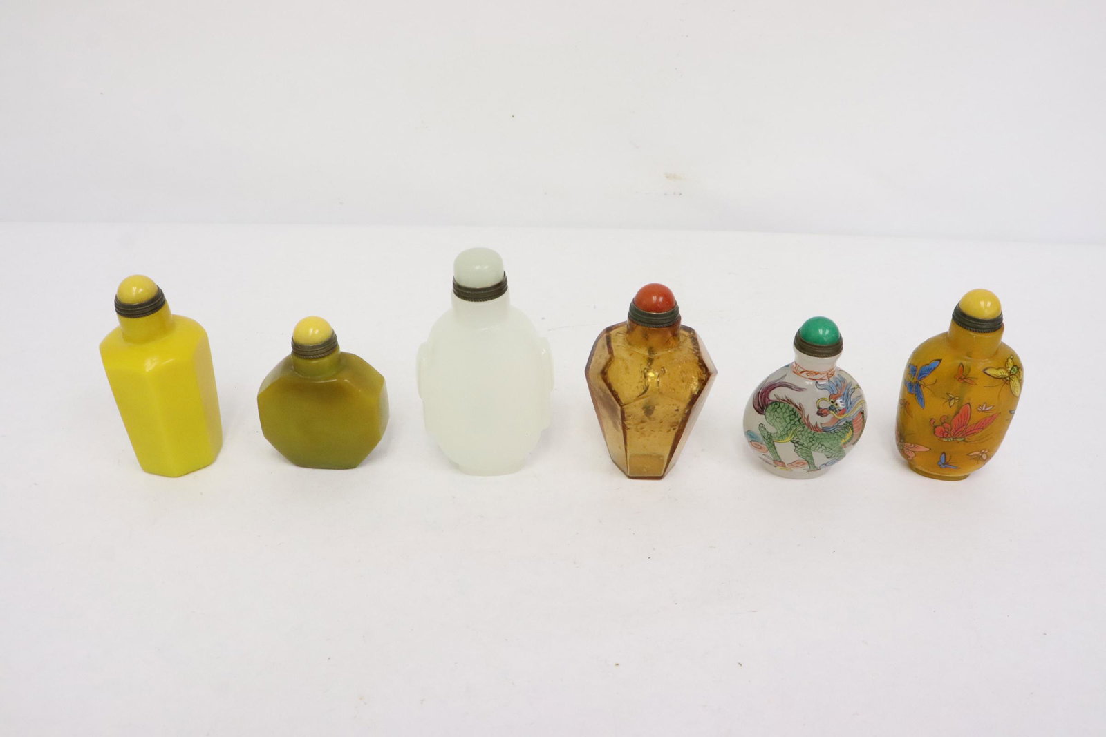 6 Peking glass snuff bottles: 6 Peking glass snuff bottles, 2.3"x1.7"x0.9" - 3.35"x2.8"x0.9"