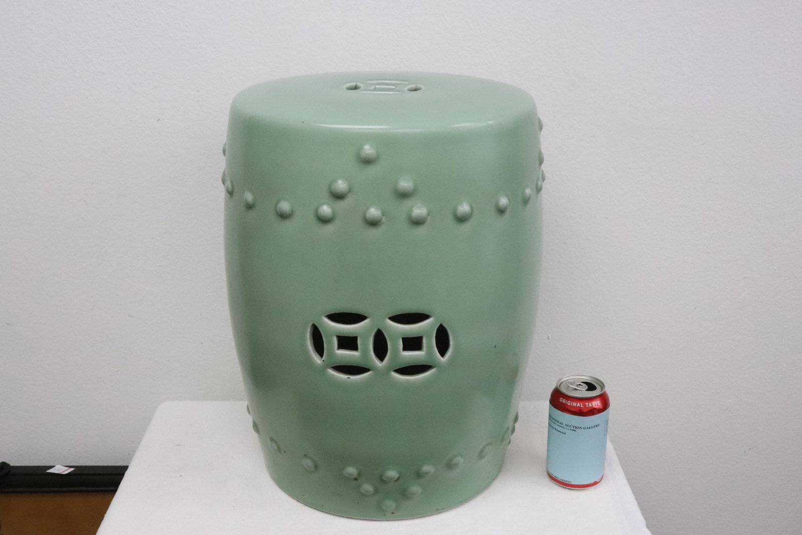 early 20th c. Longquan yao style porcelain stool: An early 20th century Longquan yao style porcelain stool, 17.2"x14.2"dia