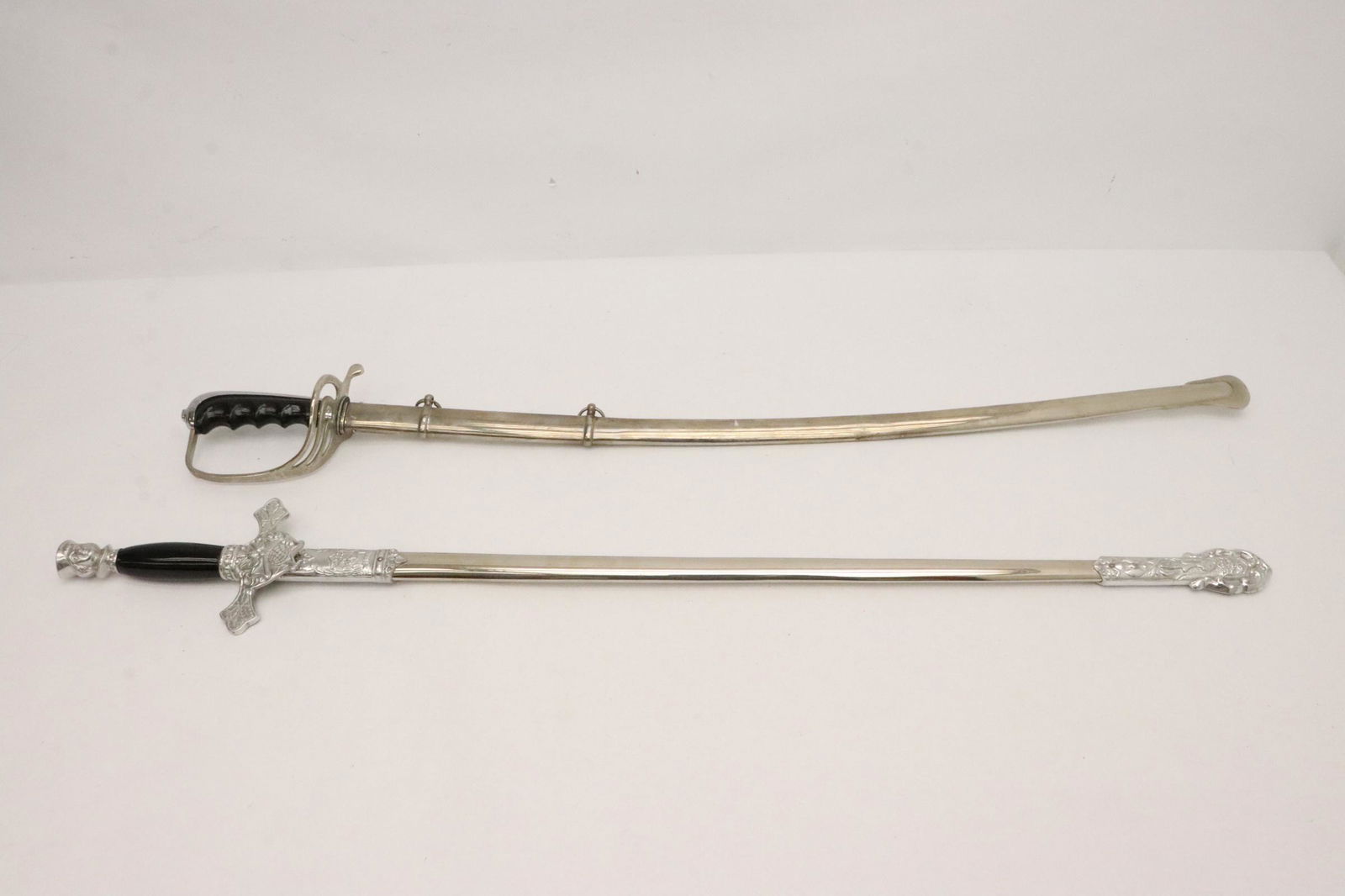 2 decorative swords (1 of 13)